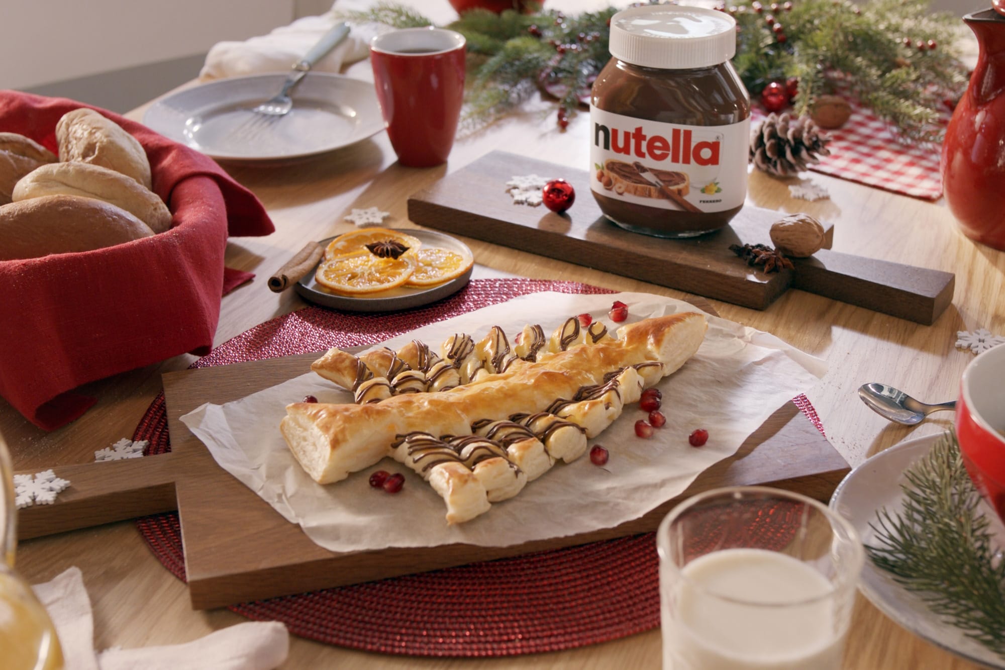 وصفة فطيرة الشجرة المورّقة مع <sup>®</sup>Nutella