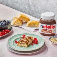 Pie Rolls with Nutella® 