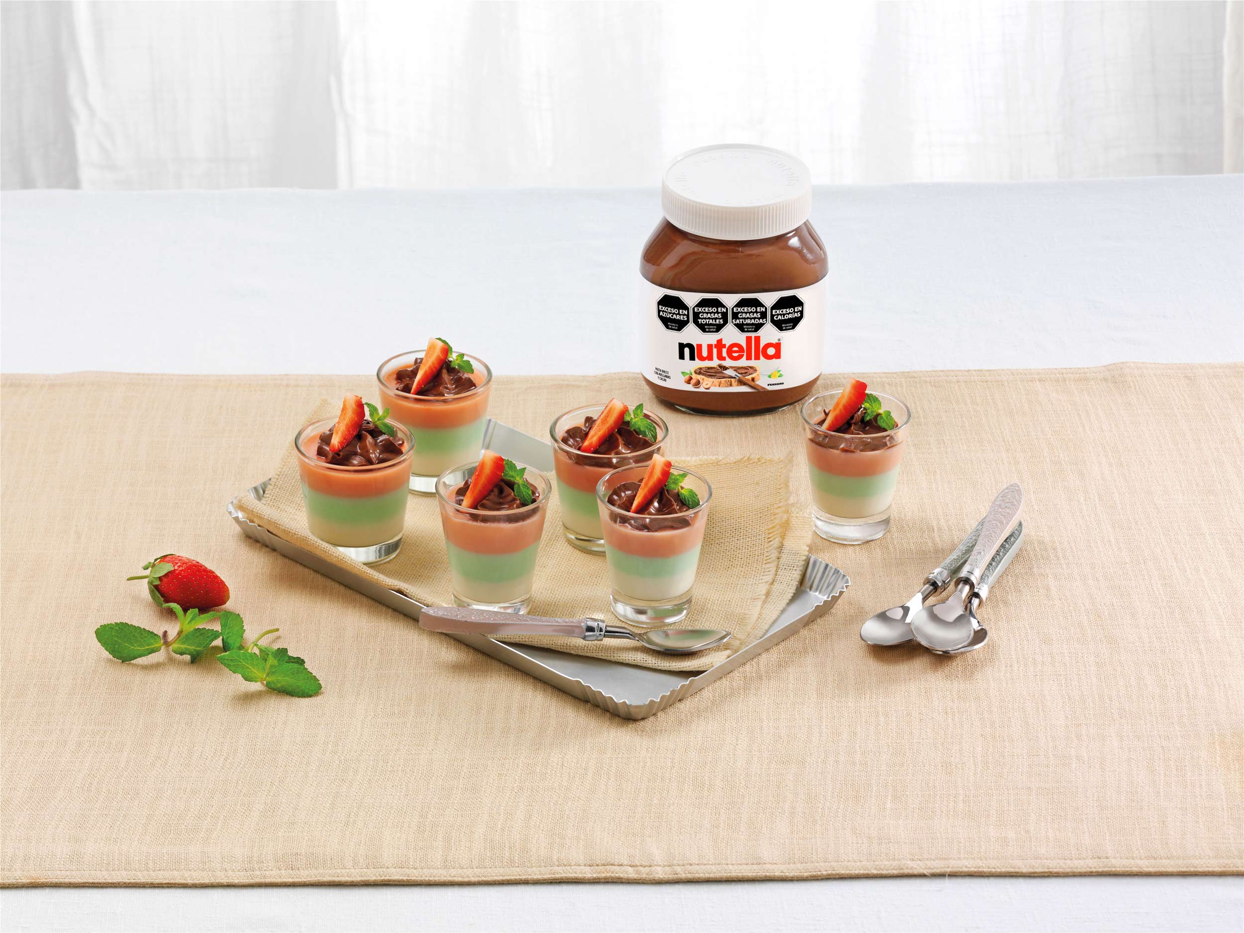 Panna cotta tricolor con Nutella® 