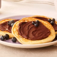 Pancakes au yaourt et aux baies avec du Nutella®