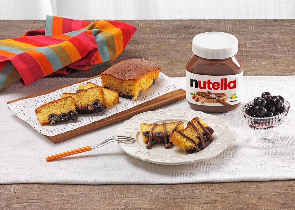 Pan de cerezas con Nutella®