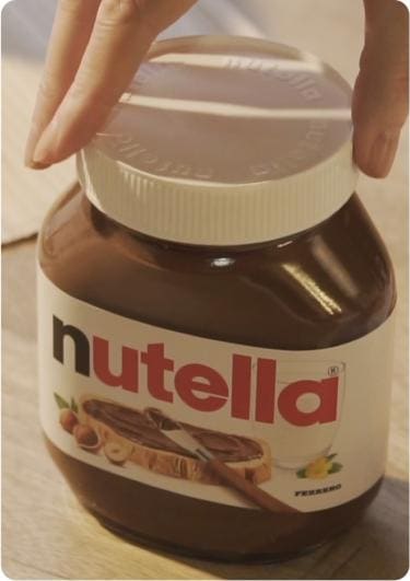 Sklenice zblízka | Nutella