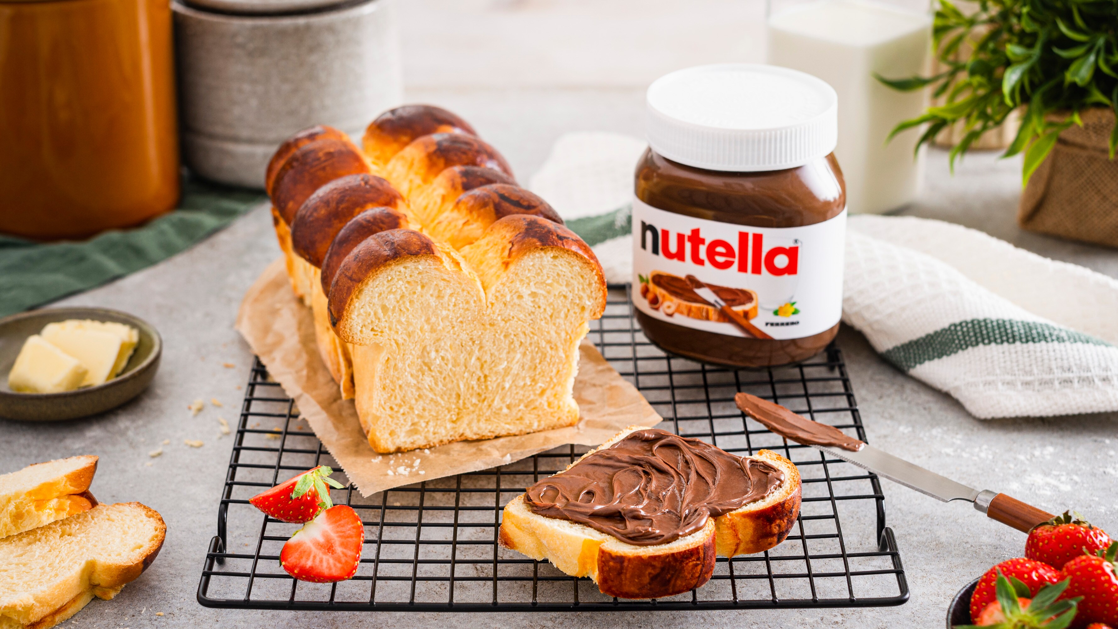 Hausgemachte Brioche mit nutella®