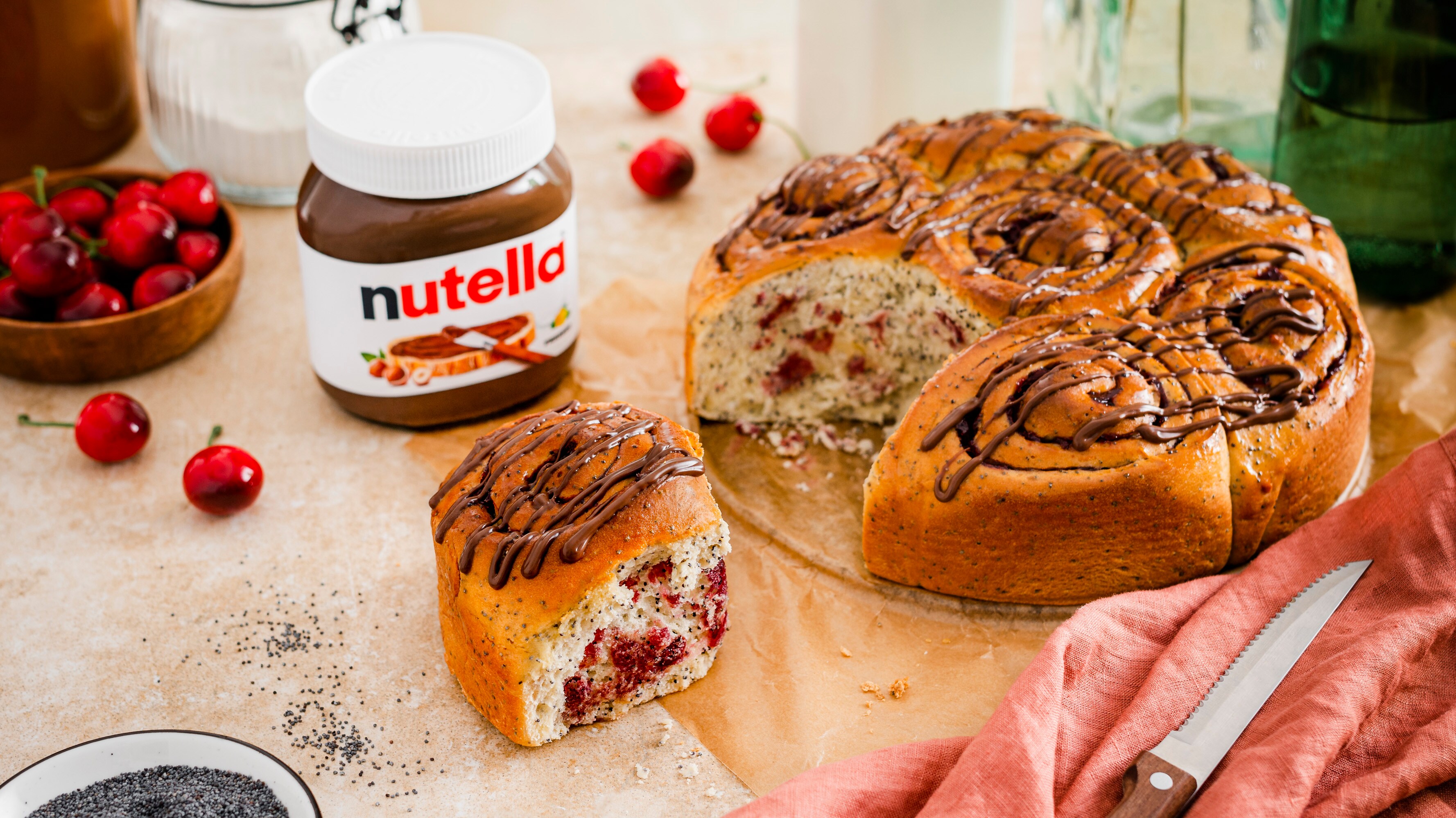 Mohn-Kirsch-Schnecke mit nutella®