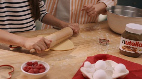 Receta para galletas de Nutella® en forma de corazón | Nutella® España step 2