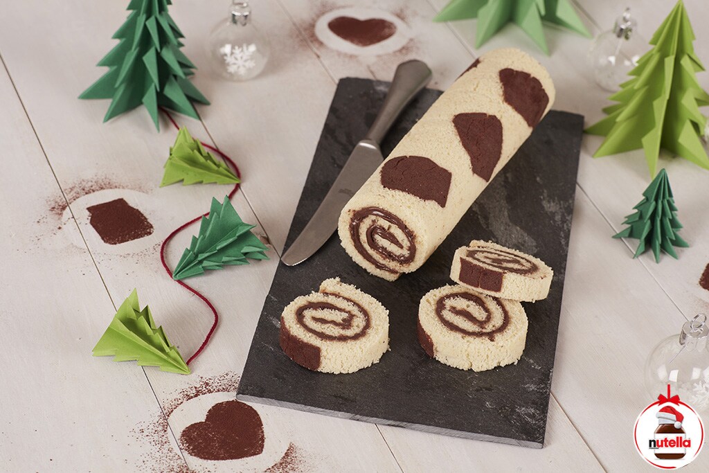 Xmas deco roll cake with Nutella