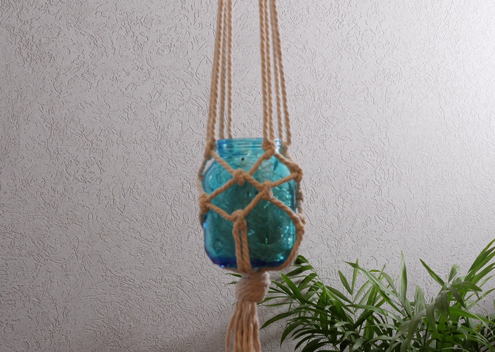 Macramé Lamp