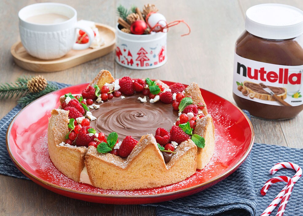 Corona di pandoro con Nutella® | Ricette | Nutella® Ricette