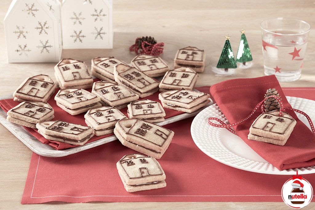 Sandwich di biscotti natalizi con Nutella®
