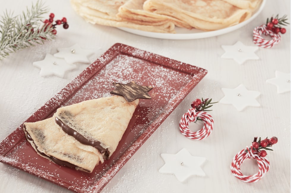 Christmas Crepes with Nutella