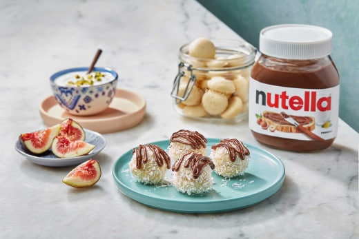 Coconut balls and Nutella® 