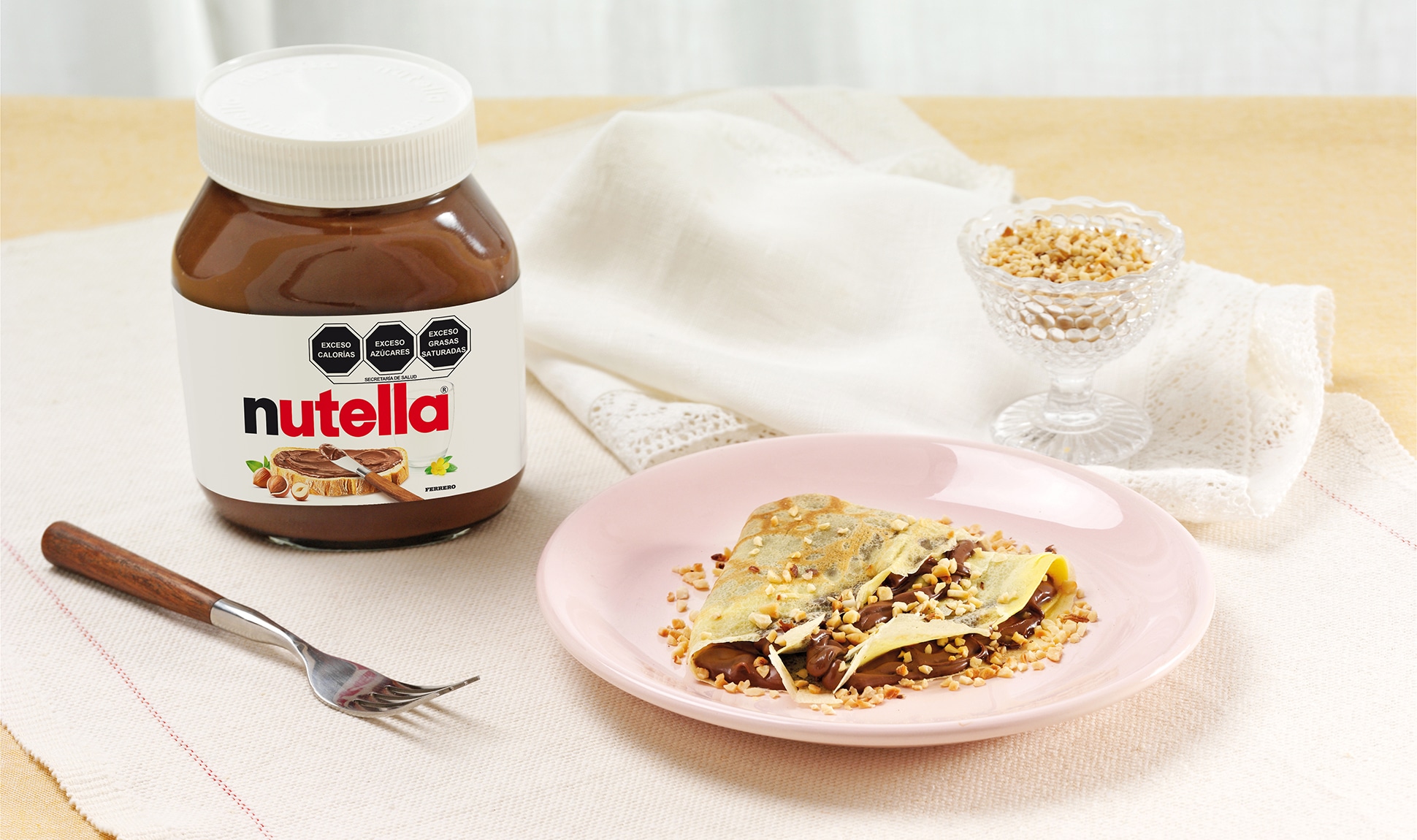 Crepes with Nutella® and hazelnuts