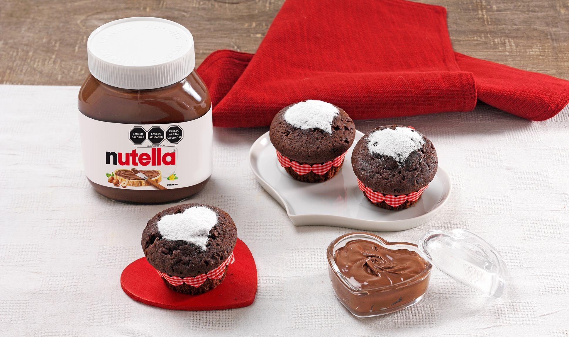 Valentine's gianduja chocolate muffins with Nutella®