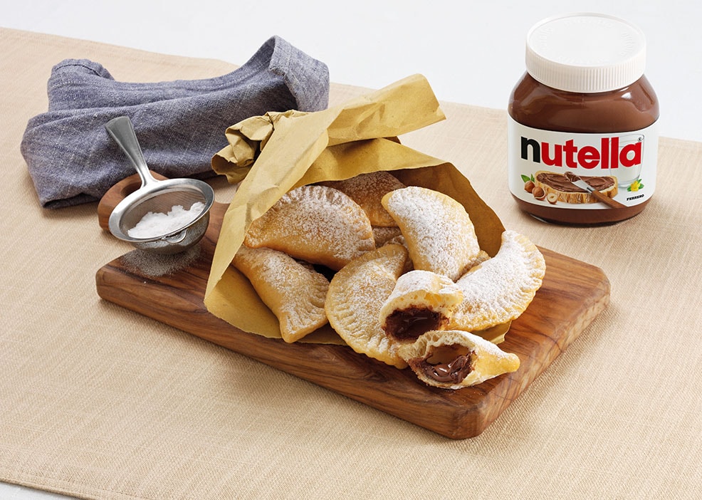 Złociste pierożki Fagottini z kremem Nutella®