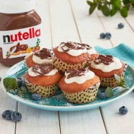 Cupcakes with frosting and Nutella® 