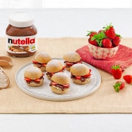 Nutella® ve Çilekli Panini | Nutella