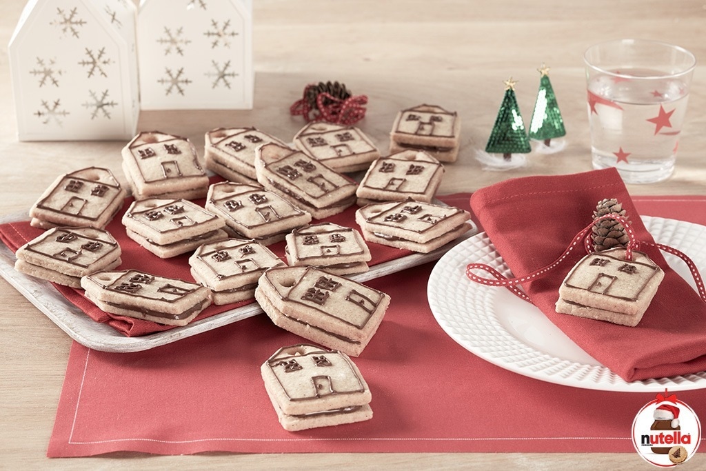 Christmas Shortbread Houses with Nutella®