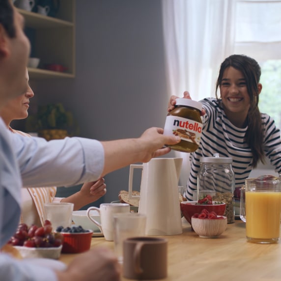 Give or send Nutella® to someone you love